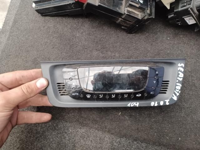 bontott SEAT IBIZA IV Fűtéskapcsoló