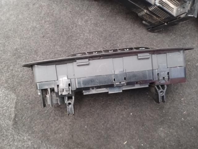 bontott SEAT IBIZA IV Fűtéskapcsoló