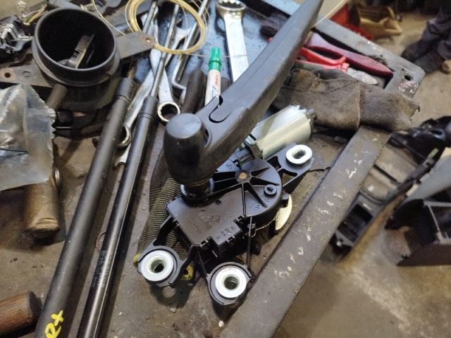 bontott SEAT IBIZA IV Hátsó Ablaktörlő Motor