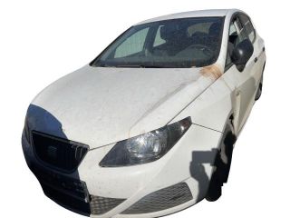 bontott SEAT IBIZA IV Hátsó középső Lökhárító Tartó (Műanyag)