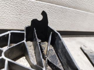 bontott SEAT IBIZA IV Homlokfal Alsó Tartó