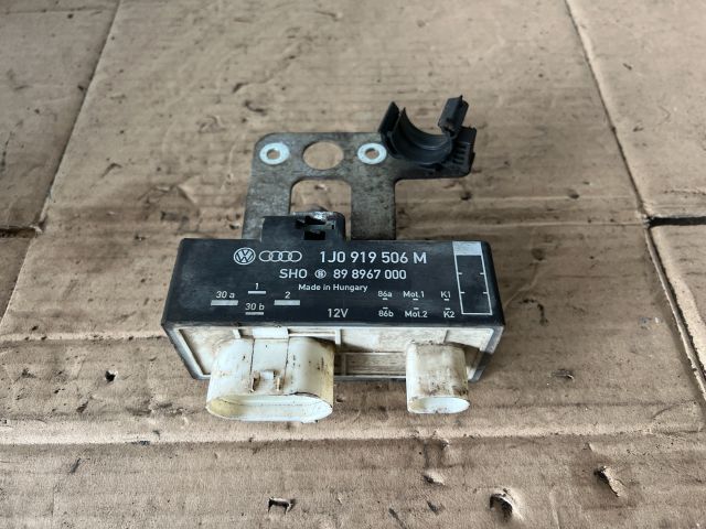 bontott SEAT IBIZA IV Hűtőventilátor Elektronika