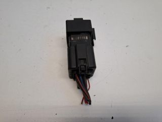 bontott SEAT IBIZA IV Izzító Relé