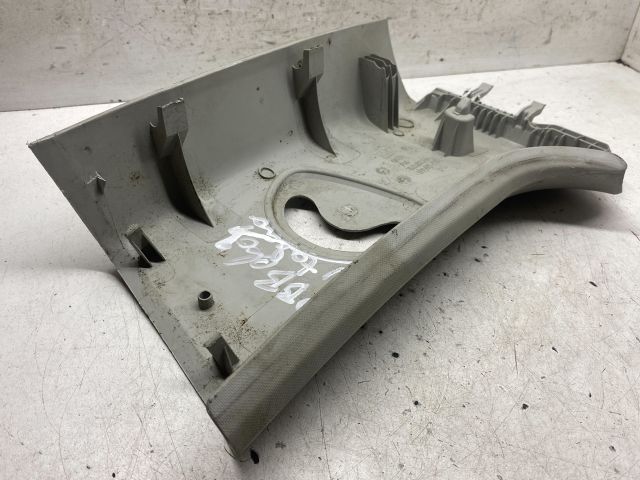 bontott SEAT IBIZA IV Jobb B Oszlop Burkolat