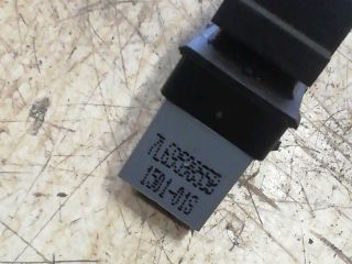 bontott SEAT IBIZA IV Jobb első Ablakemelő Kapcsoló