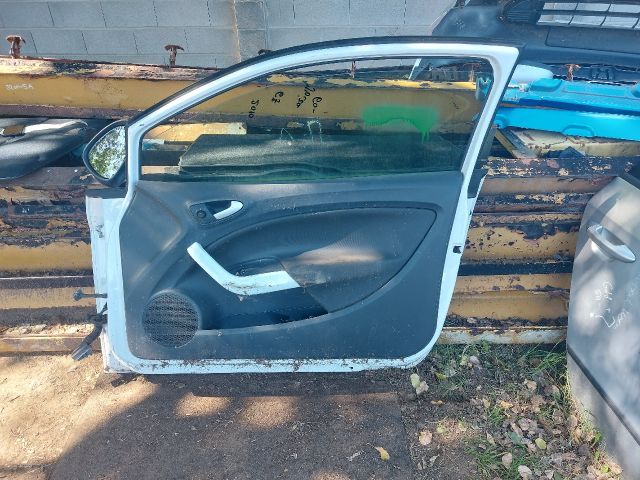 bontott SEAT IBIZA IV Jobb első Ajtó (Részeivel)