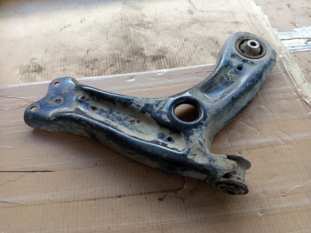 bontott SEAT IBIZA IV Jobb első Alsó Lengőkar