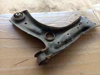 bontott SEAT IBIZA IV Jobb első Alsó Lengőkar