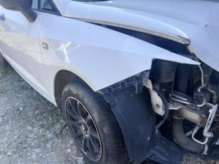 bontott SEAT IBIZA IV Jobb első Lökhárító Tartó (Műanyag)