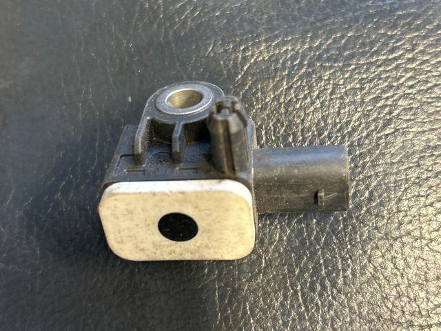 bontott SEAT IBIZA IV Jobb első Oldal Ütközés Érzékelő