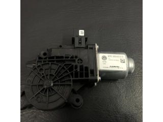 bontott SEAT IBIZA IV Jobb hátsó Ablakemelő Motor