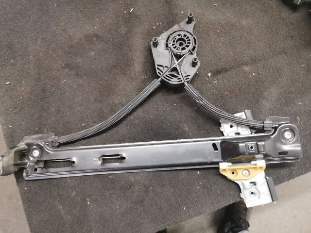 bontott SEAT IBIZA IV Jobb hátsó Ablakemelő Szerkezet (Elektromos)