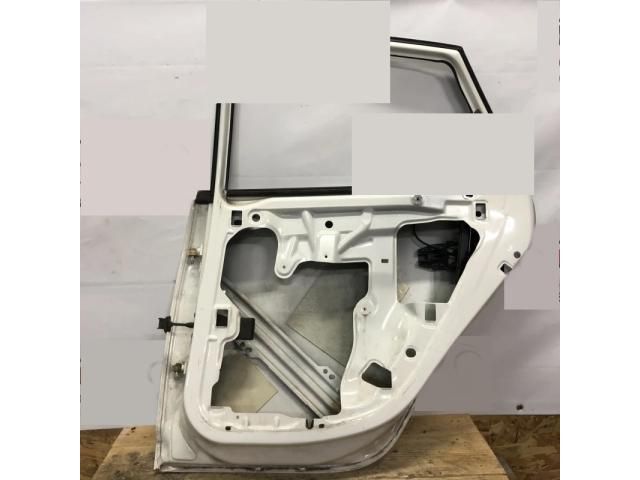 bontott SEAT IBIZA IV Jobb hátsó Ajtó (Üres lemez)