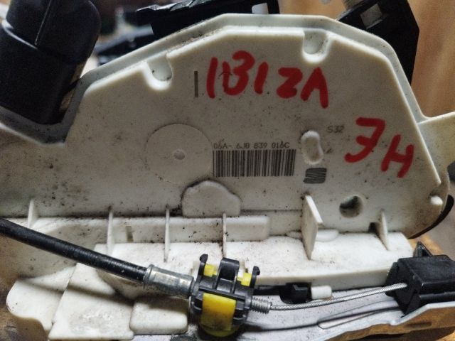 bontott SEAT IBIZA IV Jobb hátsó Ajtózár