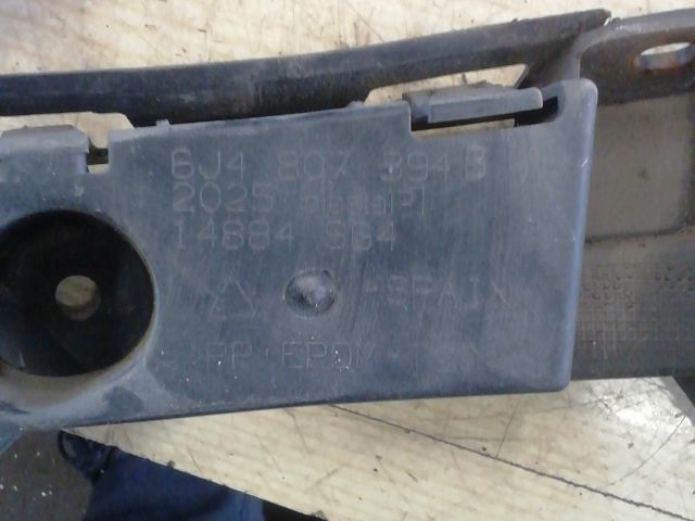 bontott SEAT IBIZA IV Jobb hátsó Oldal Lökhárító Tartó (Műanyag)