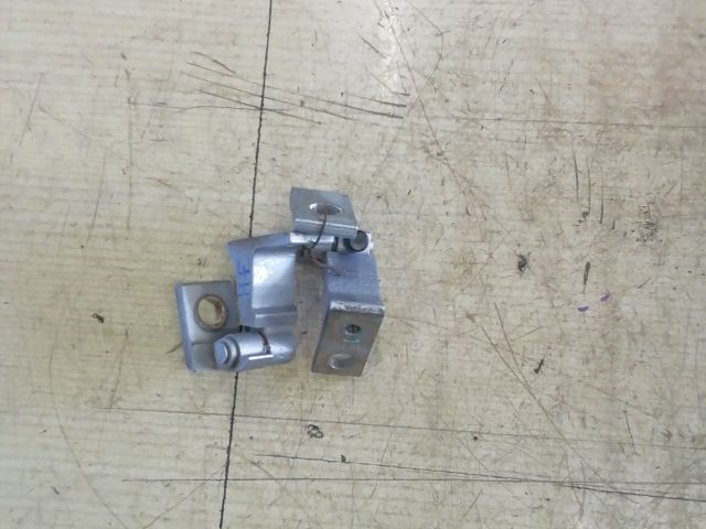 bontott SEAT IBIZA IV Jobb hátsó Zsanér