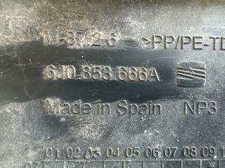 bontott SEAT IBIZA IV Jobb Ködlámpa Rács