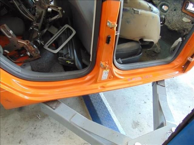 bontott SEAT IBIZA IV Jobb Küszöb