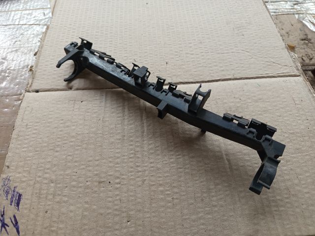 bontott SEAT IBIZA IV Kábelcsatorna Fedél