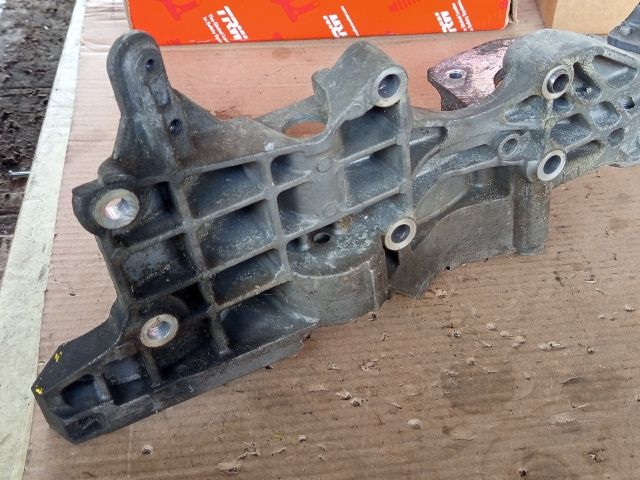 bontott SEAT IBIZA IV Klímakompresszor Tartó Bak