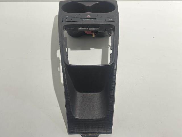 bontott SEAT IBIZA IV Középkonzol Keret