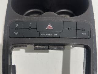 bontott SEAT IBIZA IV Középkonzol Keret
