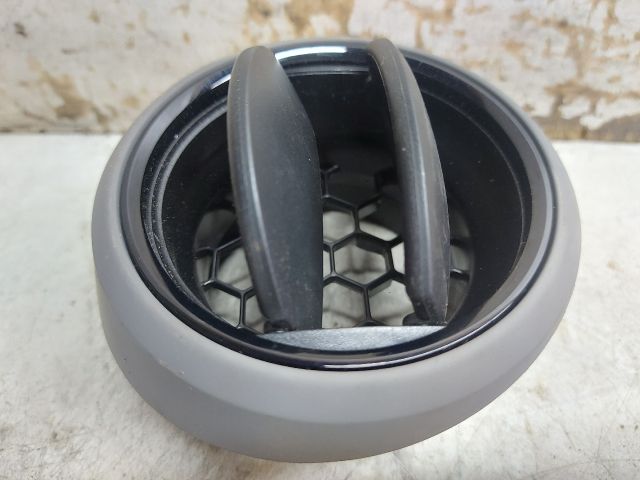 bontott SEAT IBIZA IV Középső Szellőző