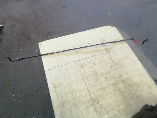 bontott SEAT IBIZA IV Motorháztető Kitámasztó Rúd