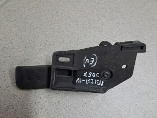 bontott SEAT IBIZA IV Motorháztető Nyitó Kar / Gomb