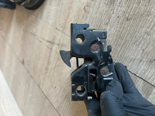 bontott SEAT IBIZA IV Motorháztető Zárszerkezet