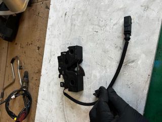 bontott SEAT IBIZA IV Motorháztető Zárszerkezet