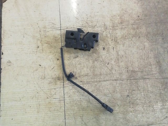 bontott SEAT IBIZA IV Motorháztető Zárszerkezet