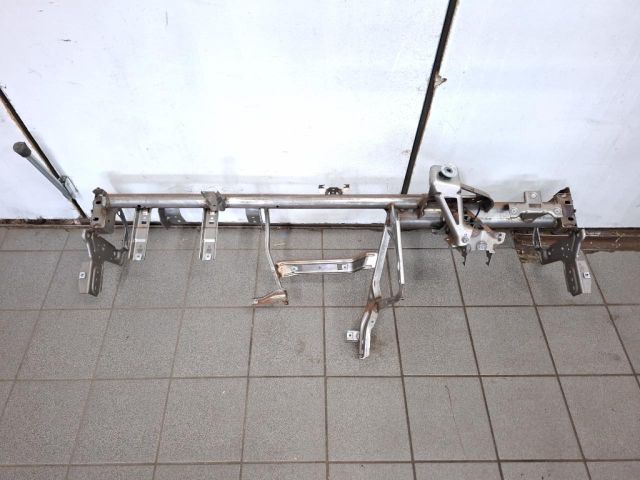 bontott SEAT IBIZA IV Műszerfal Tartó Vas