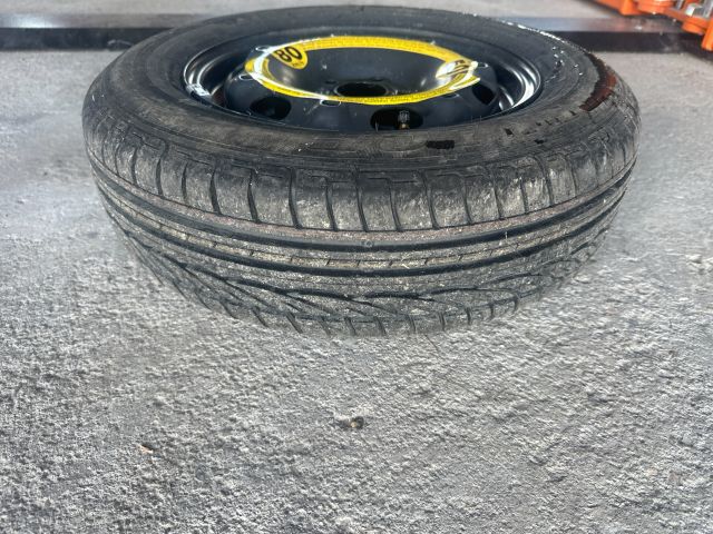 bontott SEAT IBIZA IV Pótkerék