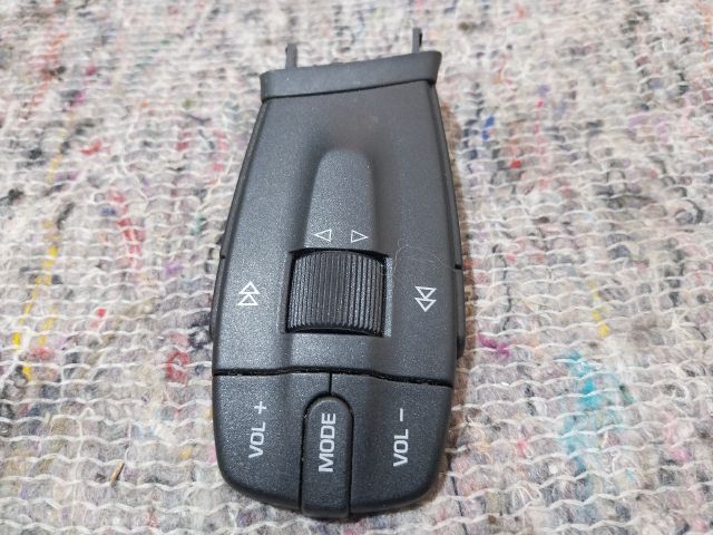 bontott SEAT IBIZA IV Rádió / CD Kapcsoló