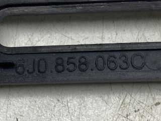 bontott SEAT IBIZA IV Rádió / CD Keret