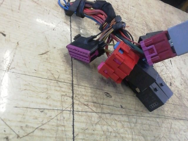 bontott SEAT IBIZA IV Relé