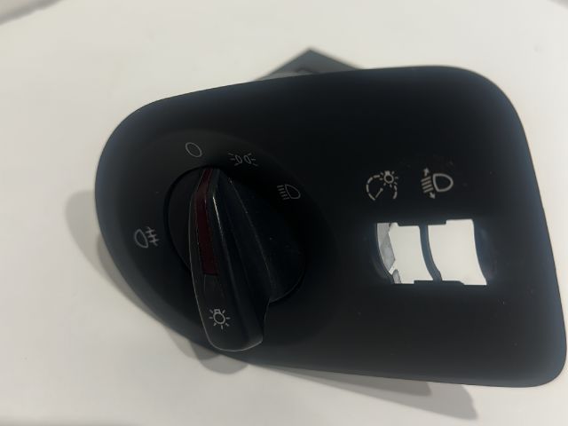 bontott SEAT IBIZA IV Világítás Kapcsoló Keret