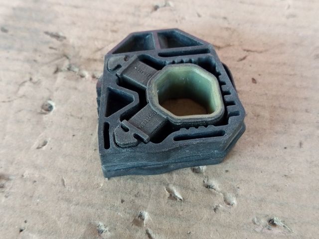 bontott SEAT IBIZA IV Vízhűtő Radiátor Tartó