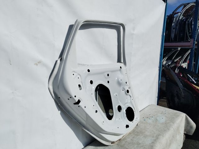 bontott SEAT IBIZA V Bal hátsó Ajtó (Üres lemez)