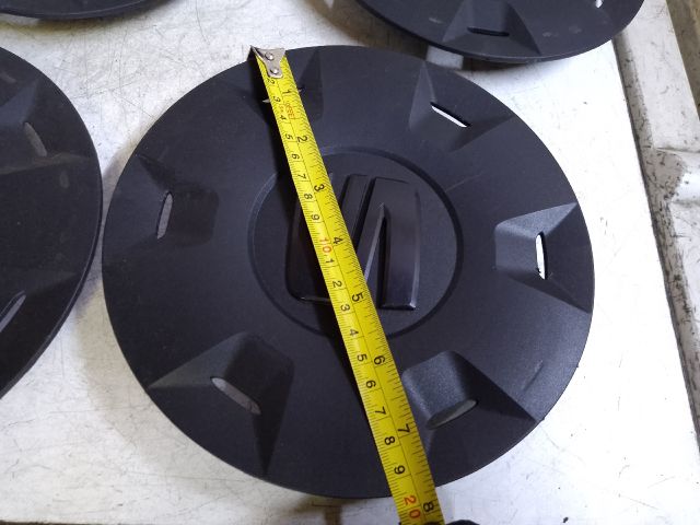 bontott SEAT IBIZA V Felniközép Szett