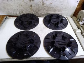 bontott SEAT IBIZA V Felniközép Szett