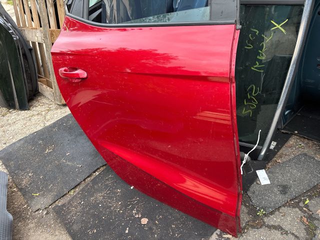 bontott SEAT IBIZA V Jobb hátsó Ajtó (Részeivel)