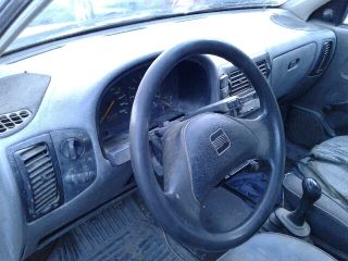 bontott SEAT INCA Bal hátsó Kerékagy