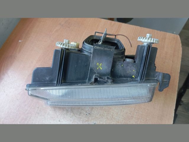 bontott SEAT INCA Bal Fényszóró