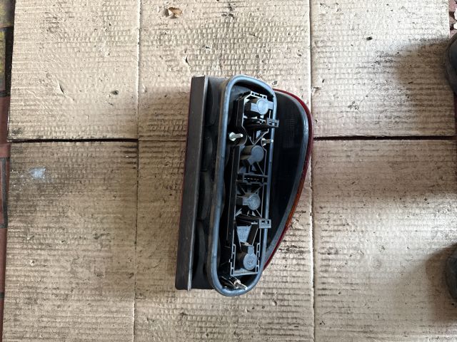 bontott SEAT INCA Bal Hátsó Lámpa