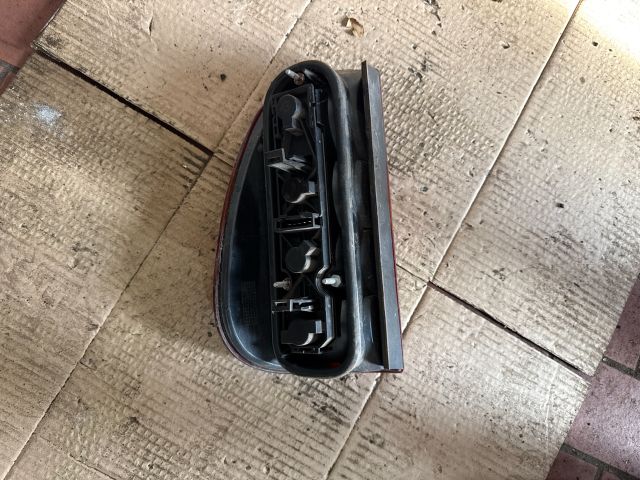 bontott SEAT INCA Bal Hátsó Lámpa