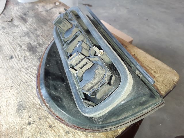bontott SEAT INCA Bal Hátsó Lámpa