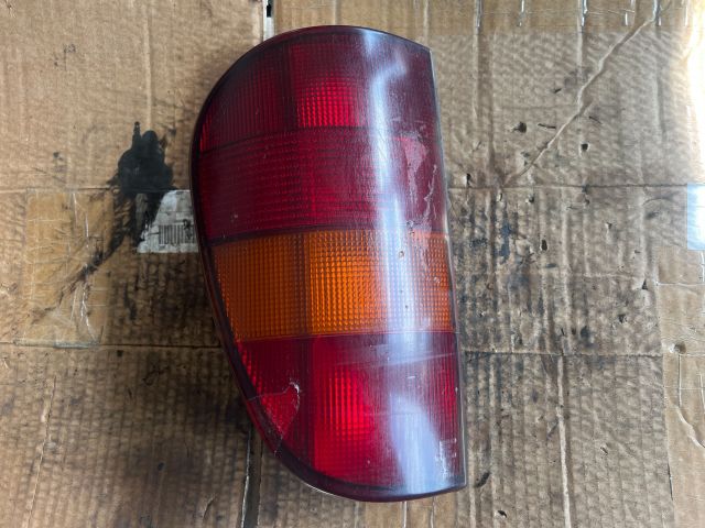 bontott SEAT INCA Bal Hátsó Lámpa