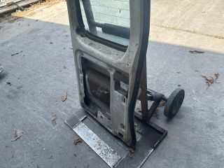 bontott SEAT INCA Jobb Csomagtérajtó (Üres lemez)